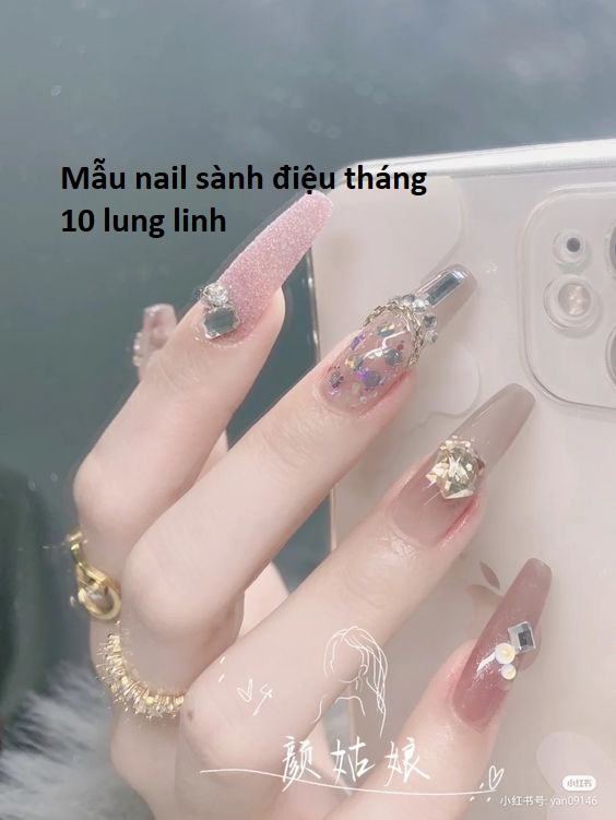 Tuyển tập mẫu nail sành điệu tháng 10 hấp dẫn chị em thích làm nails
