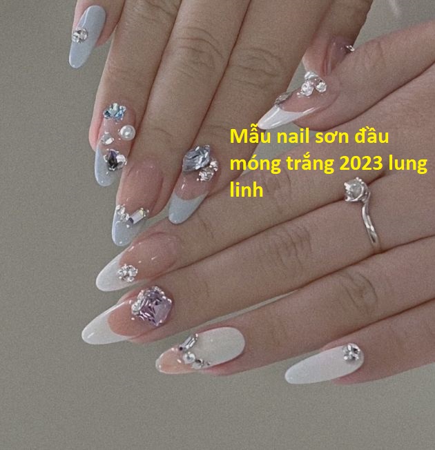 Bảng xếp hạng mẫu nail sơn đầu móng tay trắng sành điệu năm 2023