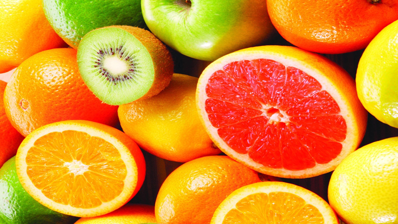 Vitamin C có nhiều trong trái cây họ cam 