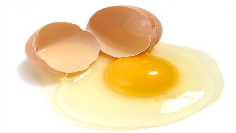 Lòng trắng trứng cải thiện rạn da một cách an toàn 
