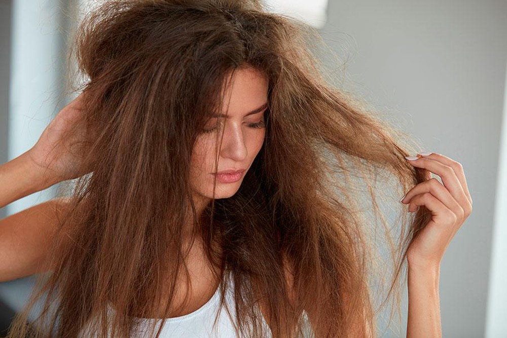 Cách chăm sóc tóc dầu hiệu quả cho mái tóc khỏe đẹp