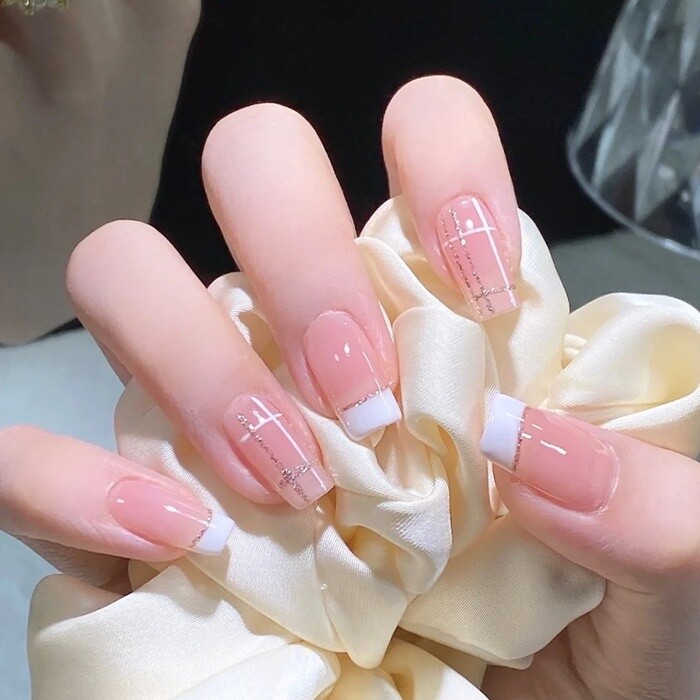 Làm Nails: Top 10 tiệm làm nail đẹp Sài Gòn với những trang thiết bị hiện đại