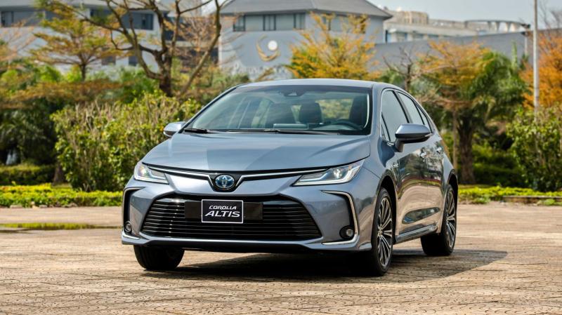 Top 5 Dòng Xe Toyota 5 Chỗ Được Ưa Chuộng Nhất Năm 2023