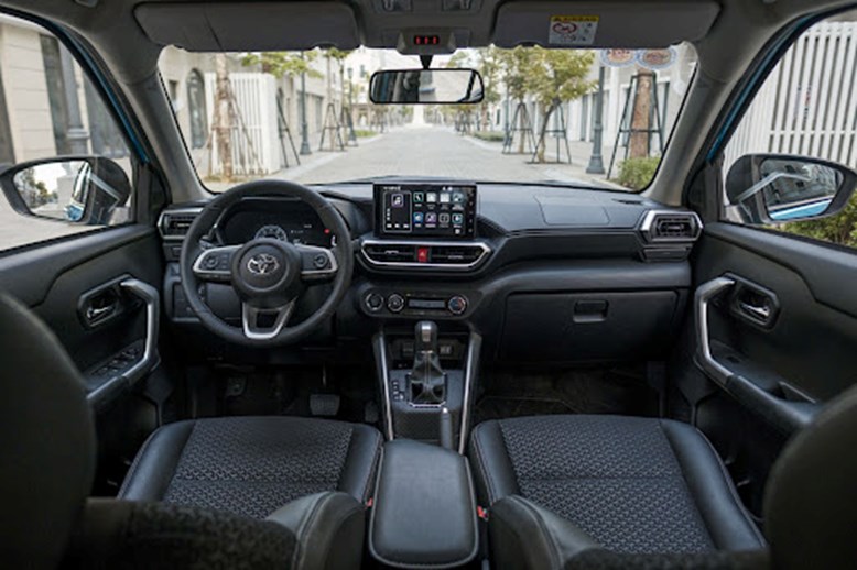 Đánh giá Toyota Raize kèm Thông số & Giá xe mới nhất 06/2024
