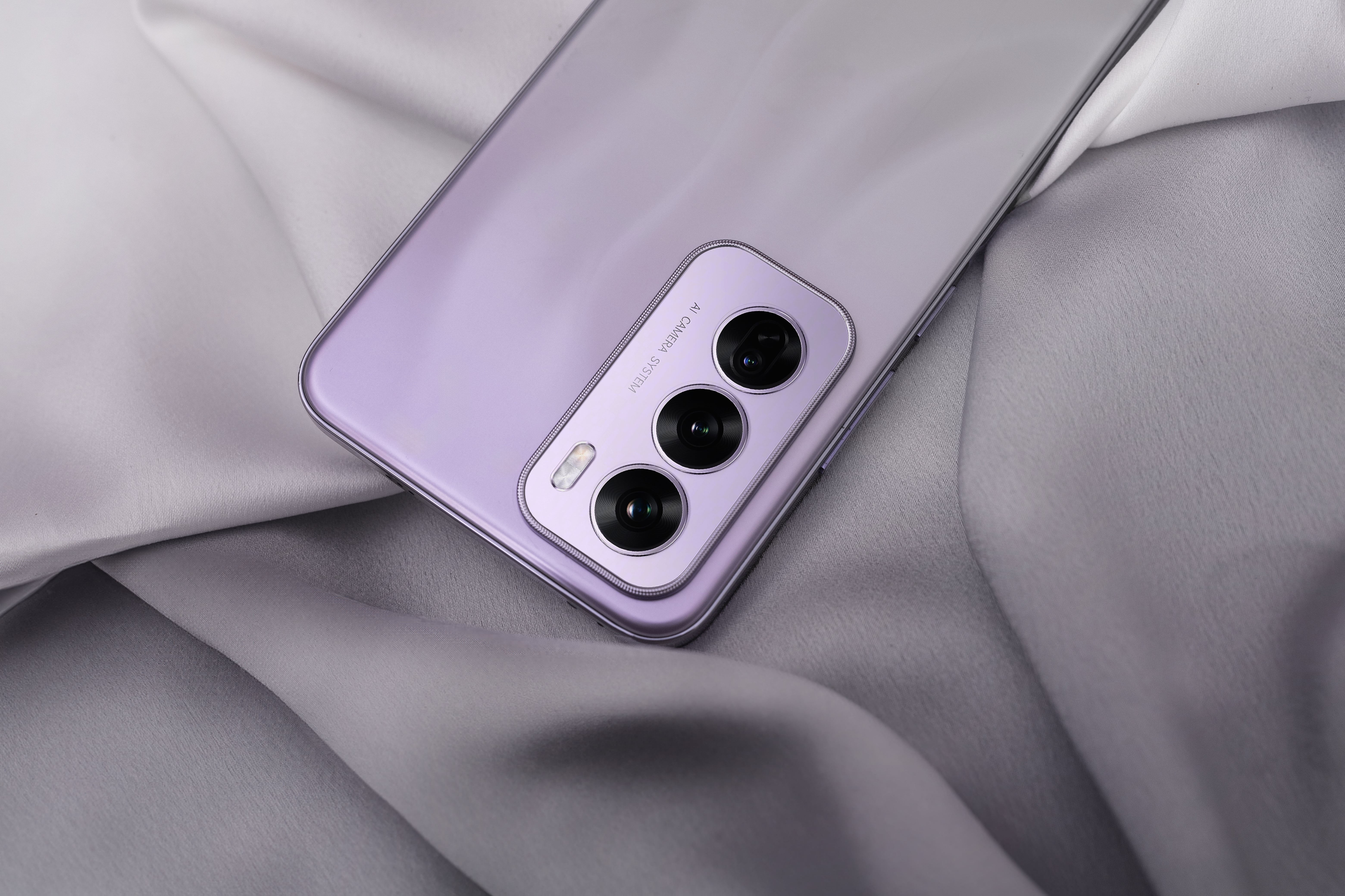 Oppo Reno12 series anh 9