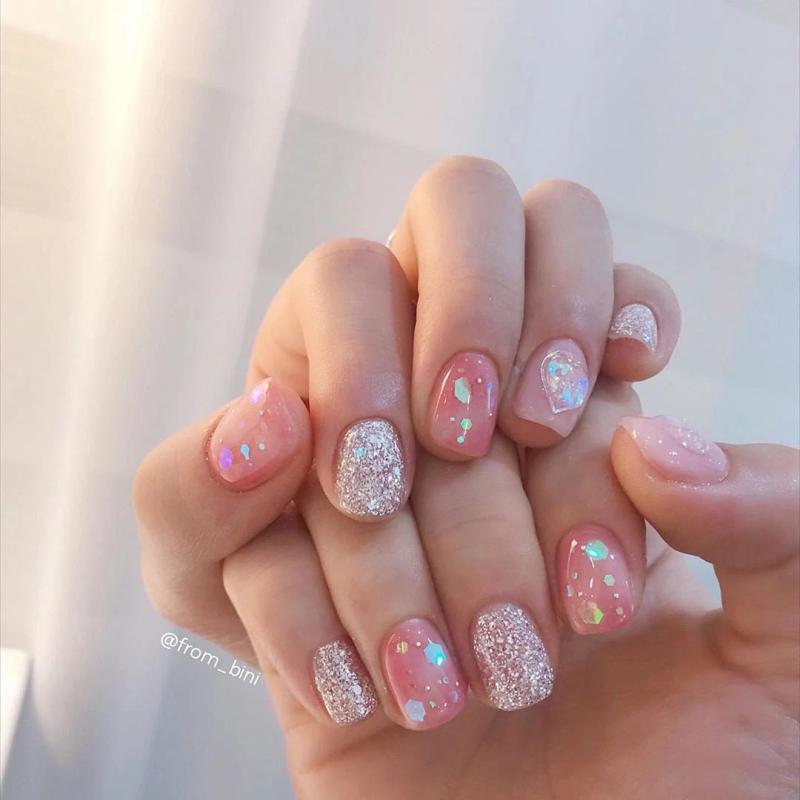 Review những mẫu nail cưới xinh dành cho ngày trọng đại