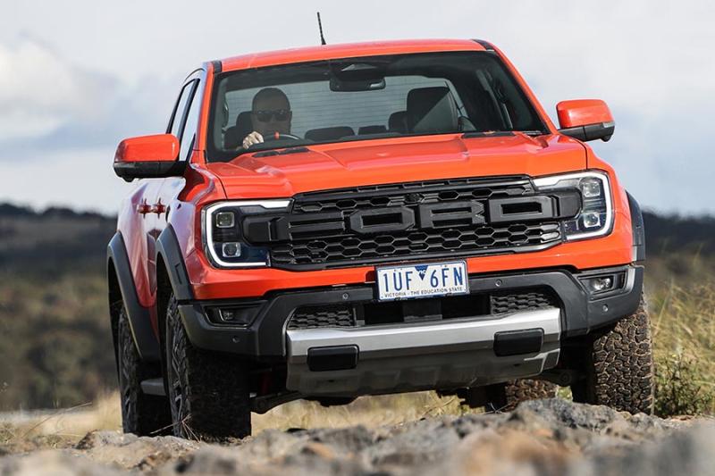 Giá lăn bánh Ford Ranger 2024 và đánh giá chi tiết-1