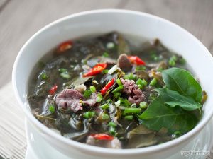 canh thit bo la lot bo duong ngon mieng de lam 01