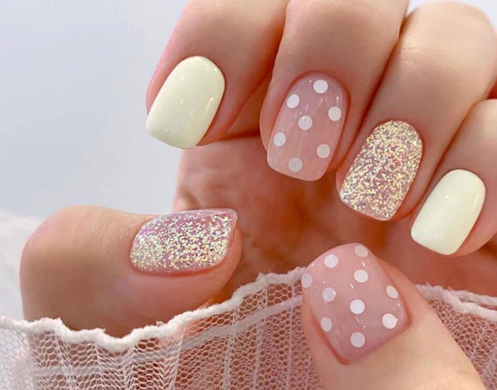 Những mẫu nail cá tính và không bao giờ lỗi thời