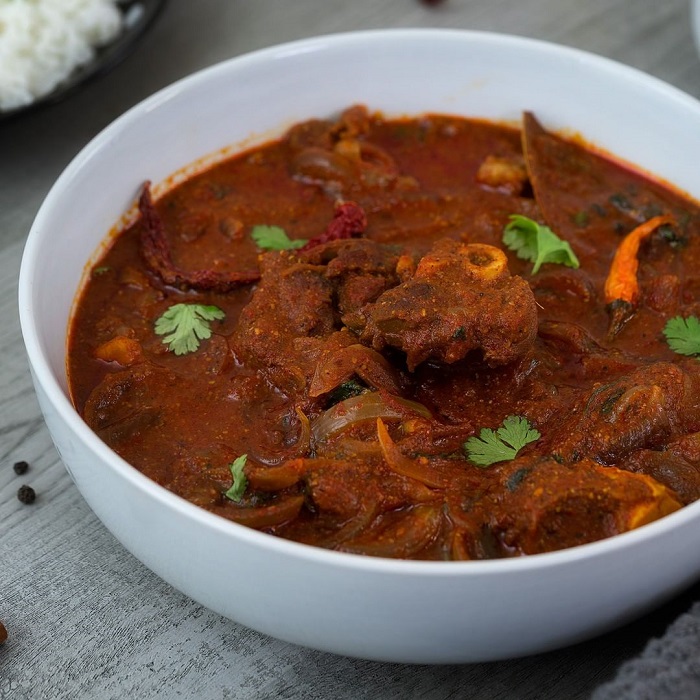 Cà ri Vindaloo là món ăn cay ở châu Á, đến từ Ấn Độ