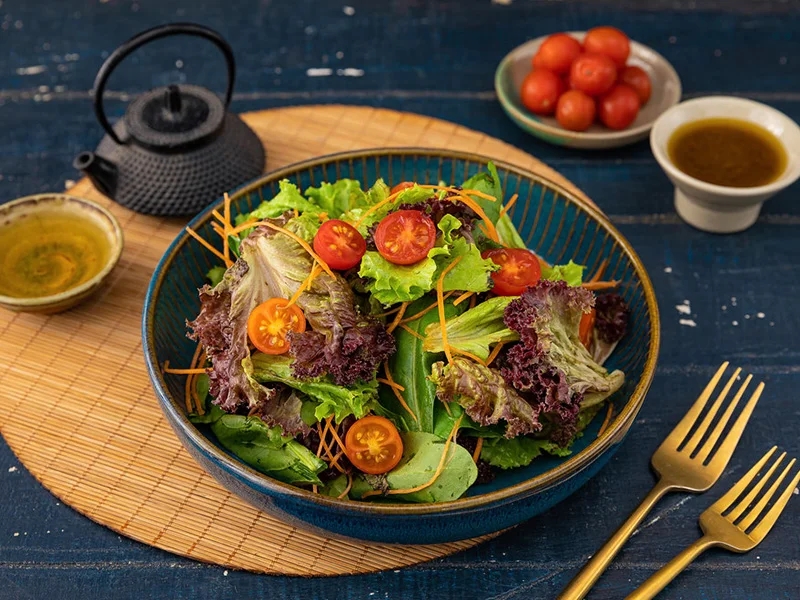 Salad rau củ tươi