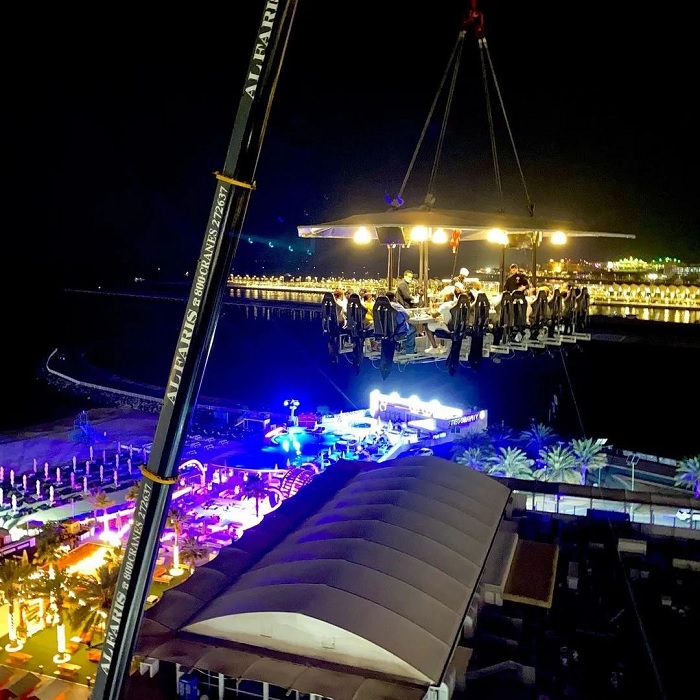 Nhà hàng Dinner in the sky - nhà hàng độc đáo nhất thế giới