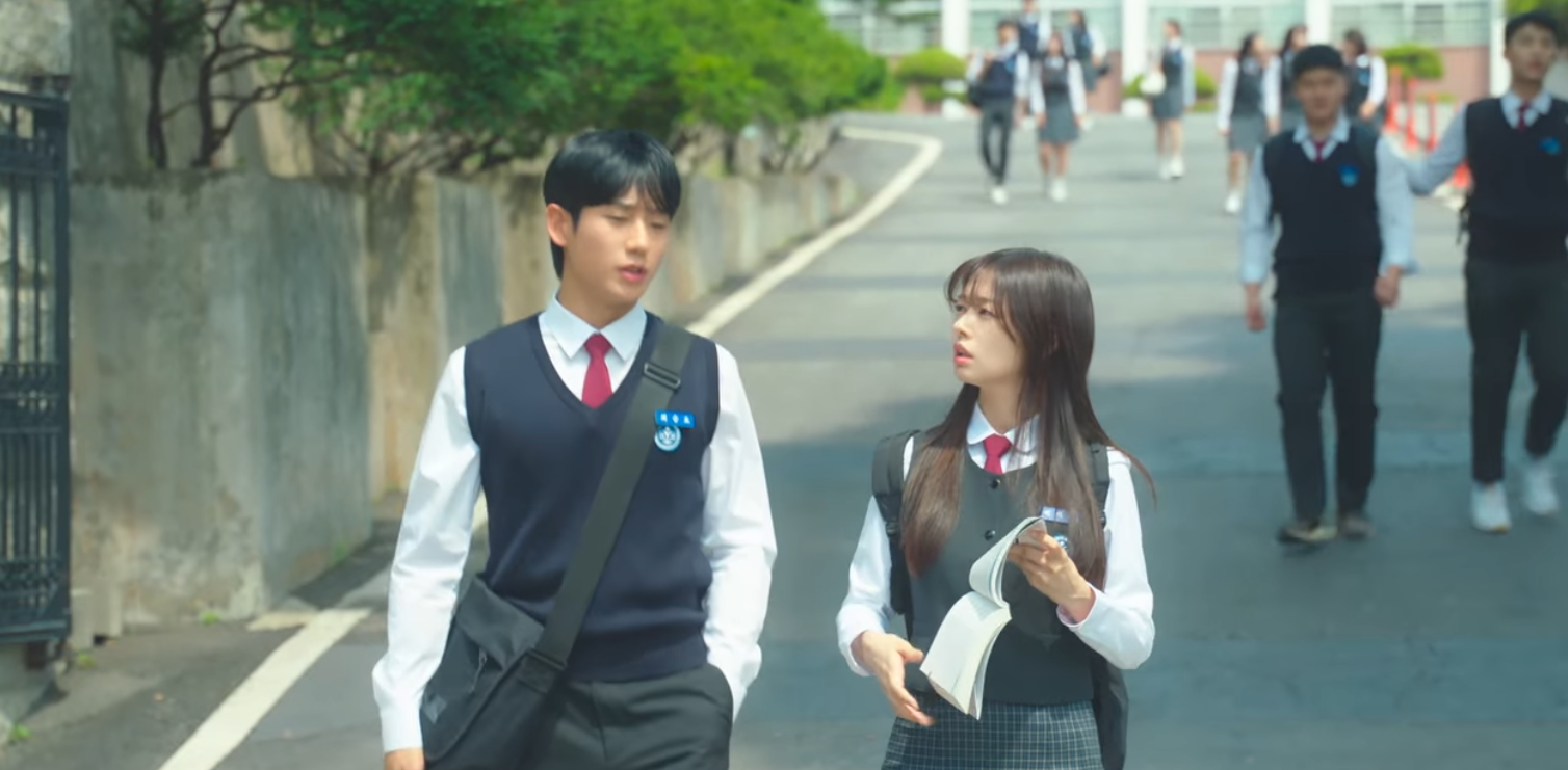 Love Next Door tập 11: Jung Hae In và Jung So Min khóa môi ngọt lịm khiến netizen bấn loạn - Ảnh 1.