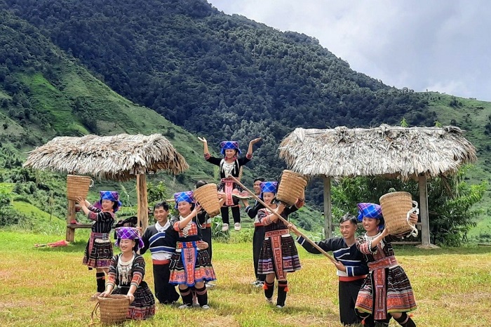 Có nhiều món ngon của người Mông mà du khách nên thưởng thức