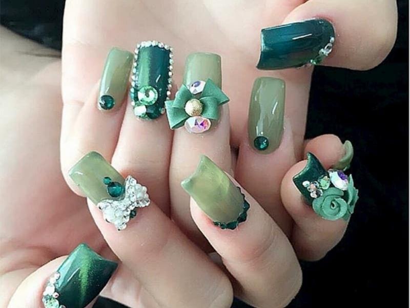 Cách làm nail màu xanh ngọc đẹp đơn giản nhã nhặn