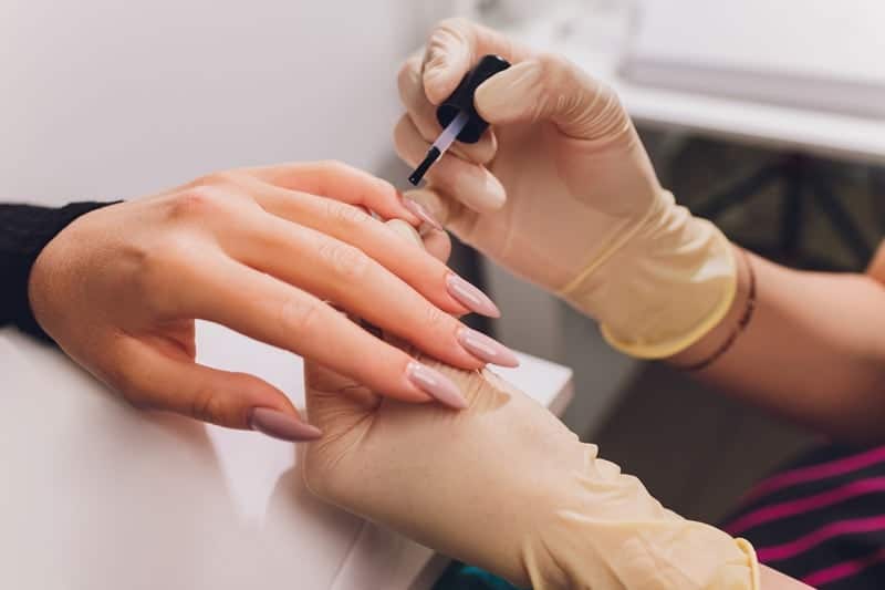 Giới thiệu dịch vụ làm nail tại nhà quận 5 dành cho các chị em bận rộn