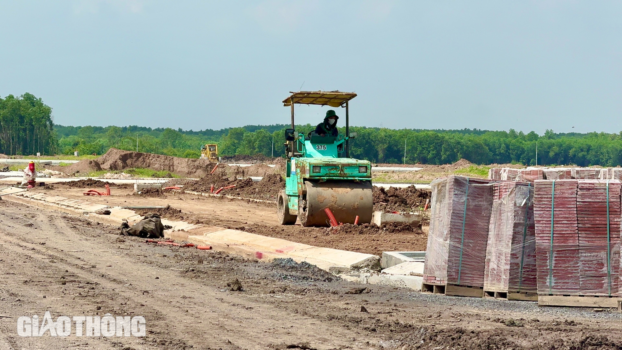 Ngắm diện mạo khu tái định cư Long Phước, cuối tháng 12 đón những cư dân đầu tiên- Ảnh 3.