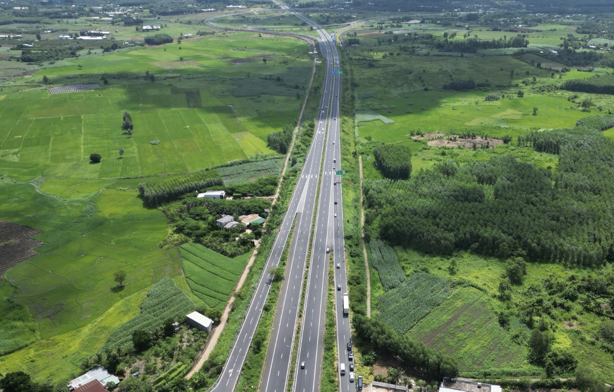 Đồng Nai kiến nghị thêm nút giao gần sân bay Long Thành cho tuyến Vành đai 4- Ảnh 1.