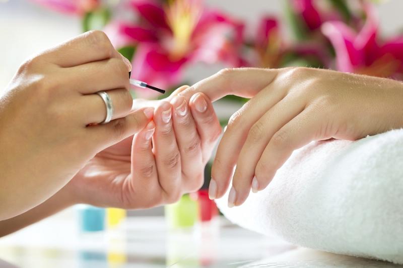 Các thông tin hay về làm nail ở Nhật cho người Việt