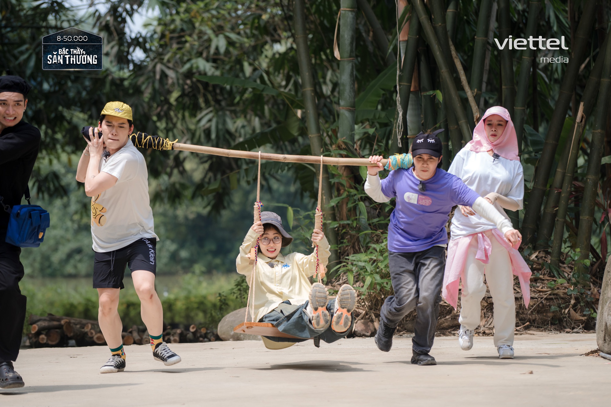 Trường Giang, Hoa hậu Thuỳ Tiên cùng dàn Anh trai, Chị đẹp đổ bộ show mới cực "xoắn não"- Ảnh 5.