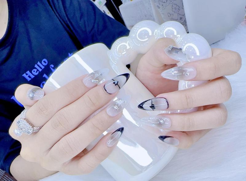 Có nên làm nail ở Phú Quốc hay không? Các tiệm nail có tiếng tại Phú Quốc