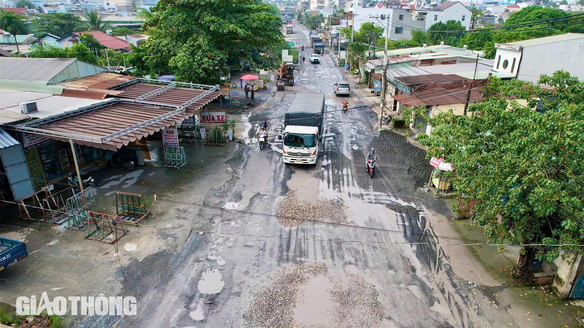 Hối hả thi công sửa chữa tuyến đường "đau khổ" ở Đồng Nai- Ảnh 10.