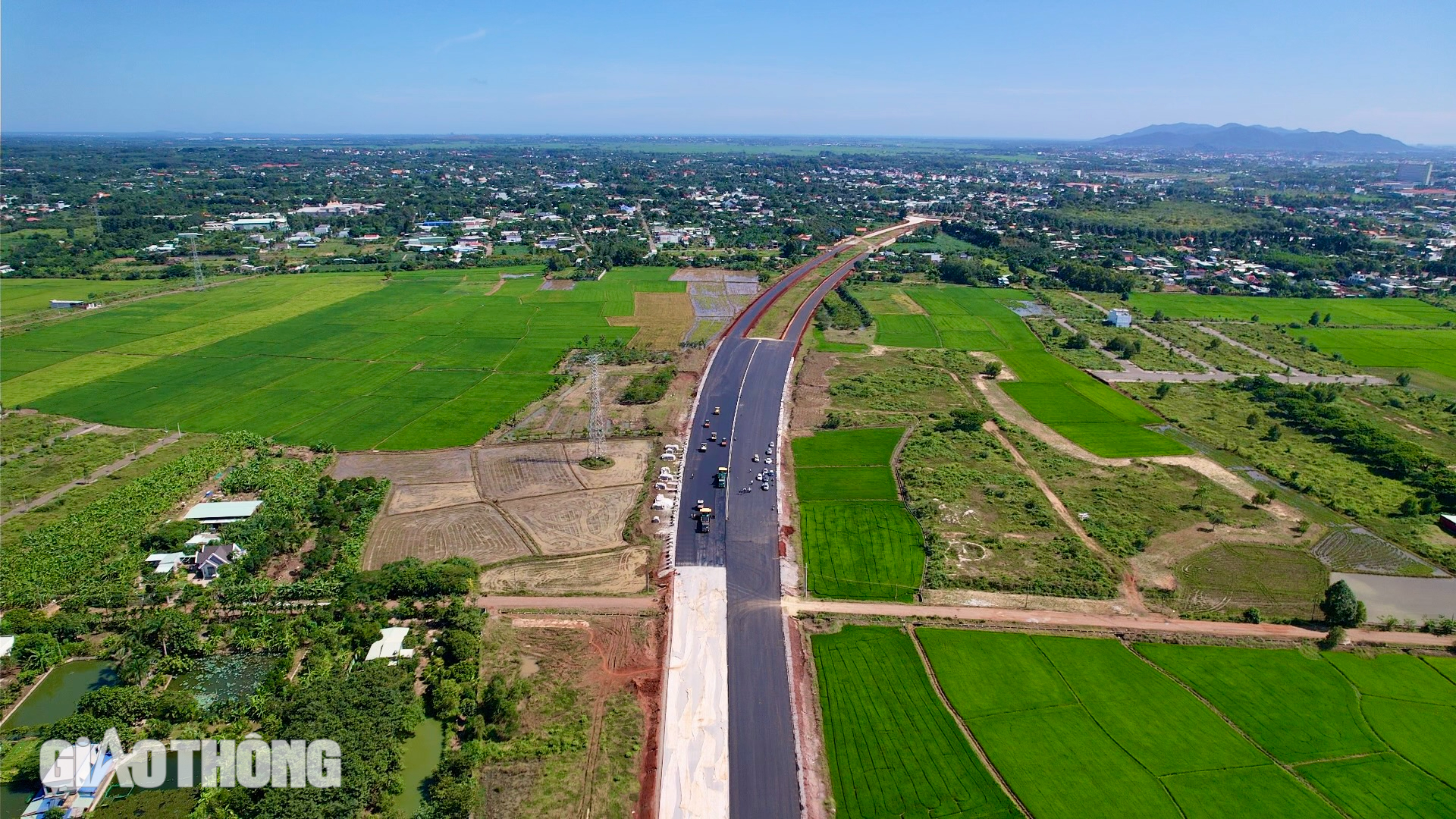 Những cung đường đẹp ở Bà Rịa - Vũng Tàu- Ảnh 3.