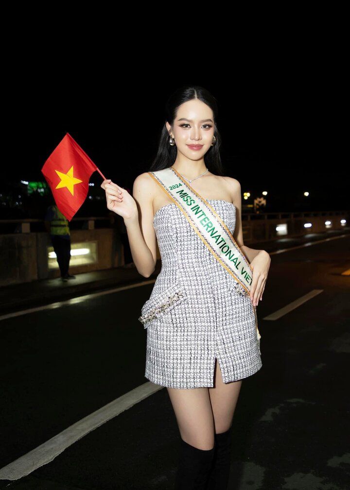 Đại diện Việt Nam thi Miss International 2024, Thanh Thủy đang thể hiện thế nào?- Ảnh 9.