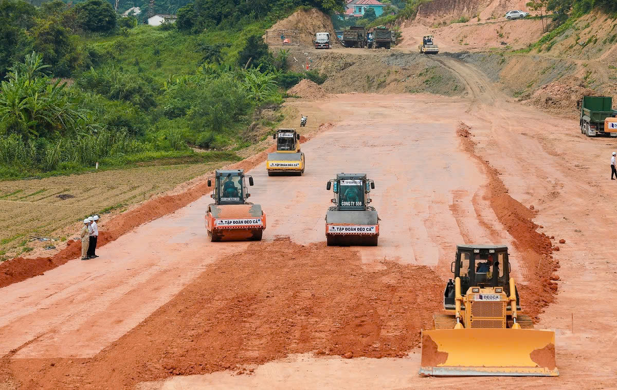 Vướng mắc kéo dài, nhà đầu tư dần "nguội lạnh" với dự án PPP giao thông- Ảnh 1.