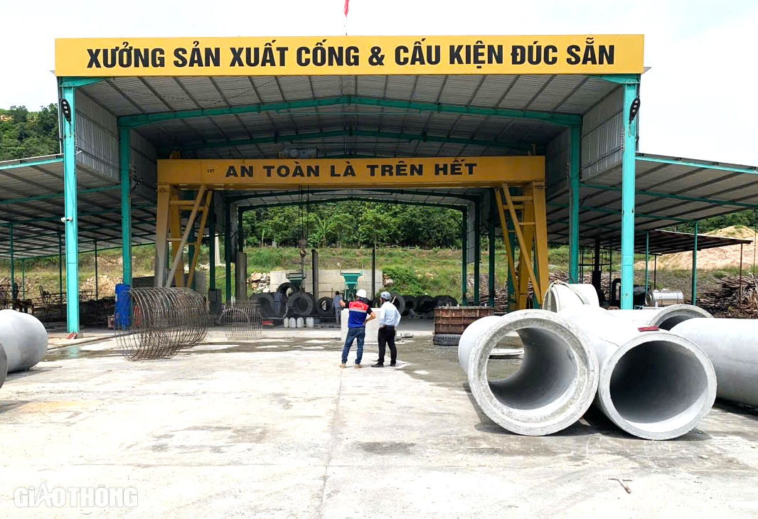 Cận cảnh bạt núi, nắn cua tay áo trên đèo Đại Ninh- Ảnh 10.