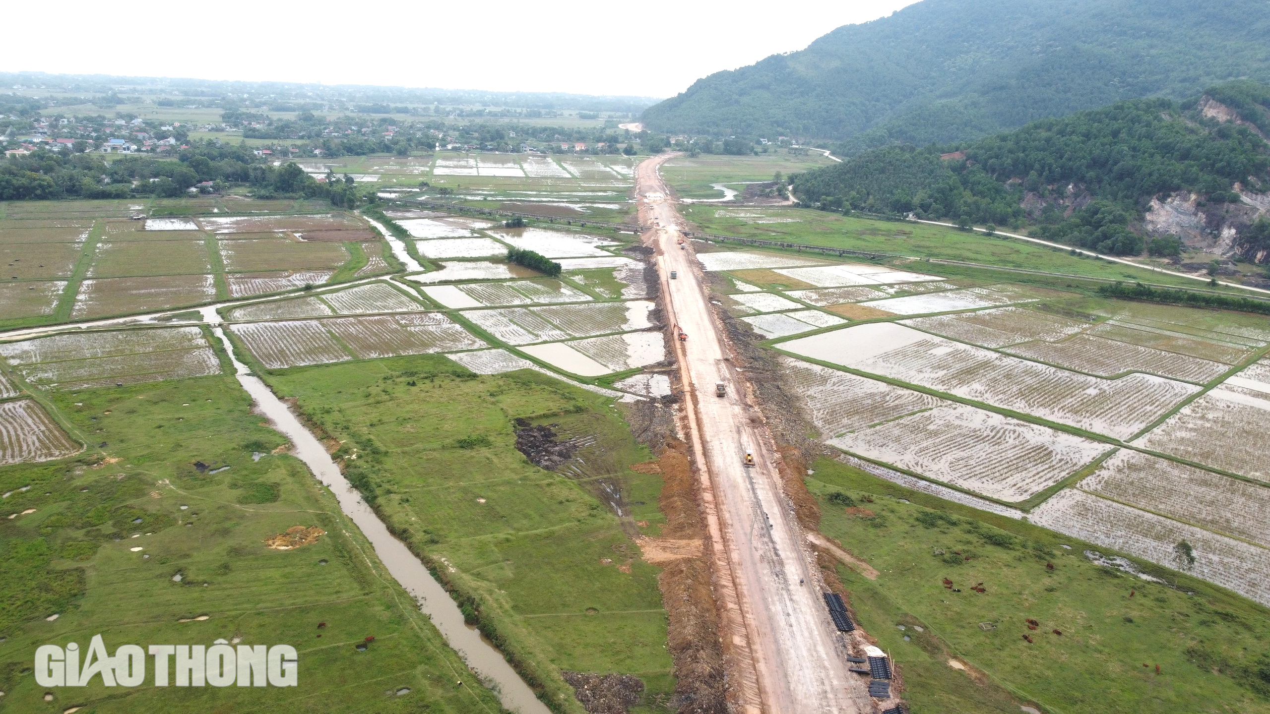 Thanh Hóa: Tuyến đường nghìn tỷ nối QL1 với cao tốc Bắc - Nam dần thành hình- Ảnh 16.