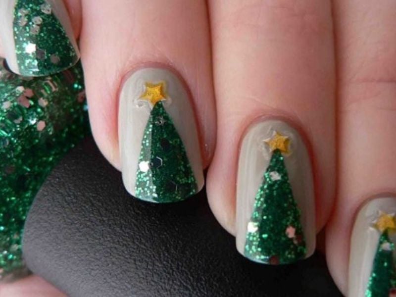 Tuyển tập những mẫu nail noel lôi cuốn mang lại một nét độc đáo của giới trẻ