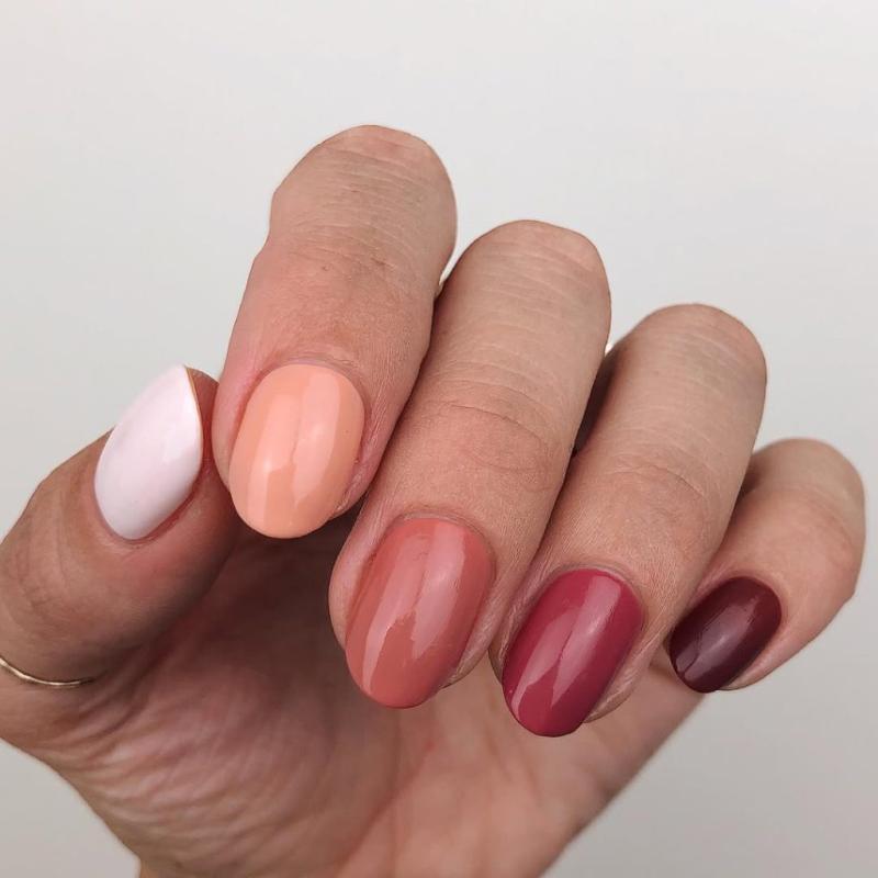 Gợi ý những mẫu nail thu đông đốn tim nhiều chị em