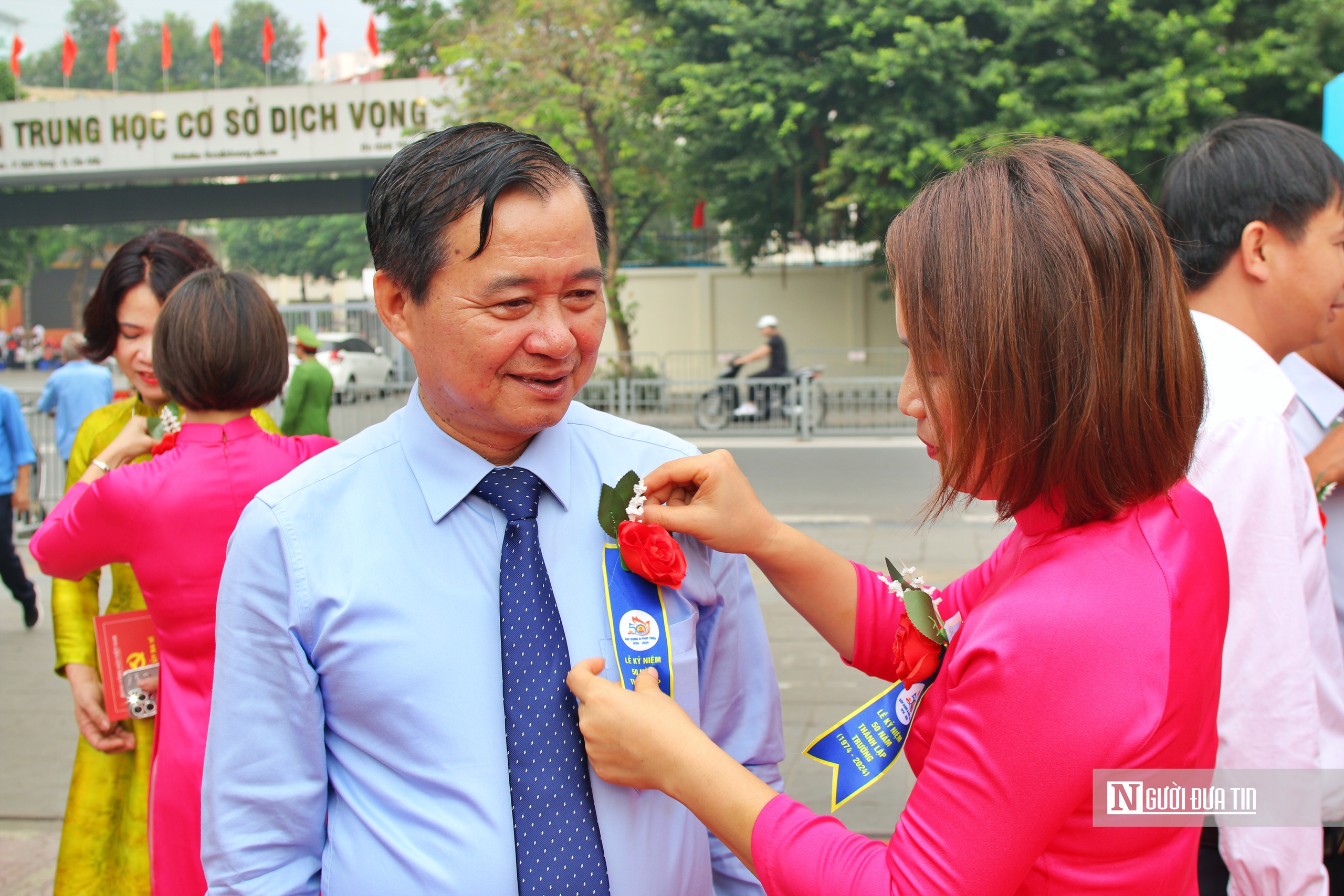 Hà Nội: Trường Tiểu học Dịch Vọng B đón nhận Huân chương Lao động hạng Nhì- Ảnh 8.