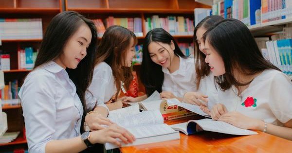 Nhiều trường đại học công bố lịch nghỉ Tết, có trường kéo dài 6 tuần- Ảnh 1.