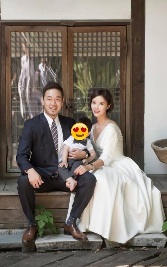 Tình trạng bất ổn của Hwang Jung Eum sau khi bị đại gia ngành thép "cắm sừng" - Ảnh 2. Tình trạng bất ổn của Hwang Jung Eum sau khi bị đại gia ngành thép "cắm sừng" - Ảnh 2.