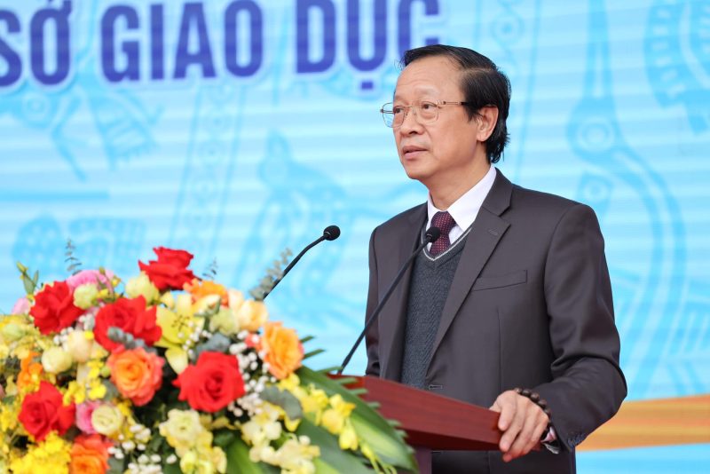 Nếu đi học còn nặng thành tích, dạy thêm còn tiêu cực- Ảnh 1. Nếu đi học còn nặng thành tích, dạy thêm còn tiêu cực- Ảnh 1.