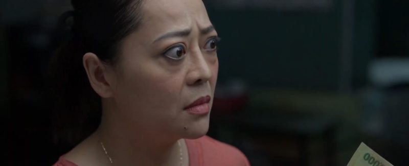 Lộ phân cảnh bị cắt ở phim Trấn Thành khiến ai xem cũng lú: Tô bún 100k, trả 200k, tại sao khách hàng vẫn lãi? - Ảnh 5. Lộ phân cảnh bị cắt ở phim Trấn Thành khiến ai xem cũng lú: Tô bún 100k, trả 200k, tại sao khách hàng vẫn lãi? - Ảnh 5.