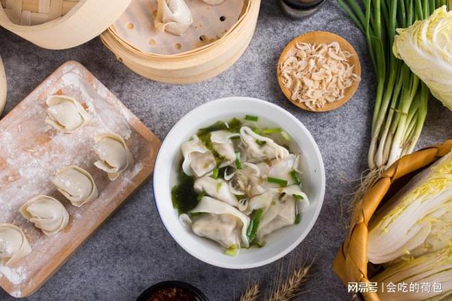 Mùng 2 Tết: 3 việc nên làm, 3 điều kiêng kỵ và 3 món ăn truyền thống của nước cạnh Việt Nam- Ảnh 7. Mùng 2 Tết: 3 việc nên làm, 3 điều kiêng kỵ và 3 món ăn truyền thống của nước cạnh Việt Nam- Ảnh 7.