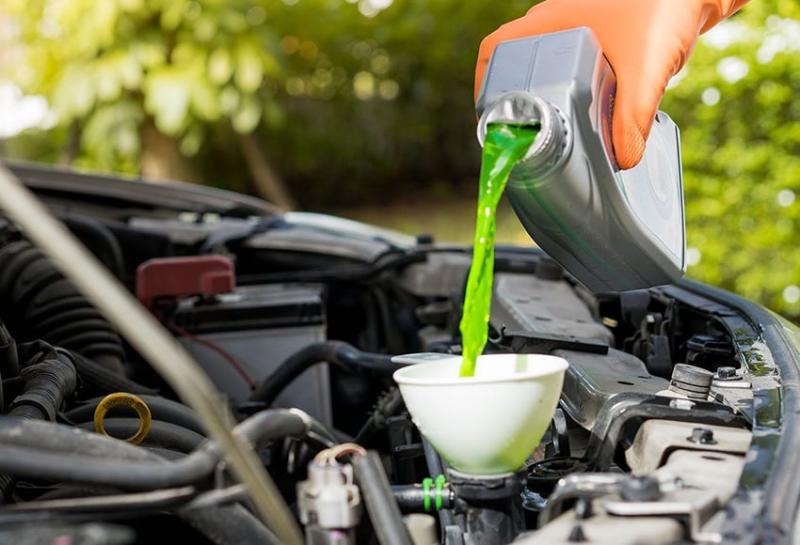 Các loại nước làm mát xe ô tô được ưa chuộng