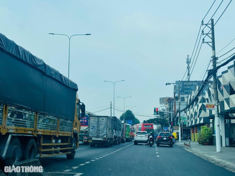 Hơn 8km quốc lộ 22 sắp mở rộng, giảm áp lực cho tuyến huyết mạch kết nối ASEAN- Ảnh 13. Hơn 8km quốc lộ 22 sắp mở rộng, giảm áp lực cho tuyến huyết mạch kết nối ASEAN- Ảnh 13.