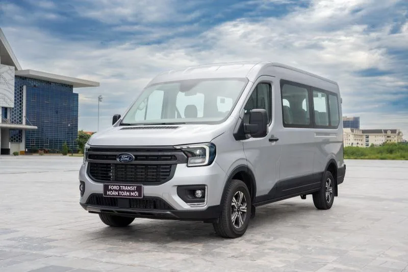 Giới thiệu Ford Transit chiếc xe vận tải đáng tin cậy