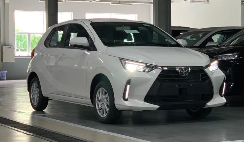 Cập nhật bảng giá xe Toyota mới trong năm 2025