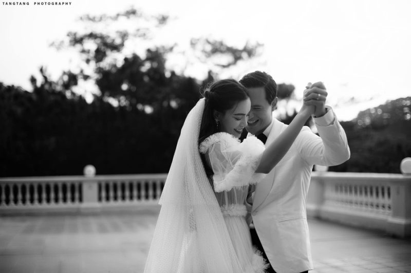 haho1-1412 Hồ Ngọc Hà và Kim Lý là một trong những cặp vợ chồng sao Việt được công chúng khen ngợi.