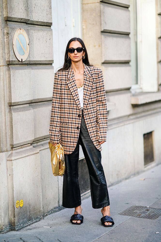 blazeroversized5-0831 Blazer dáng dài cũng là một item được các tín đồ thời trang yêu thích