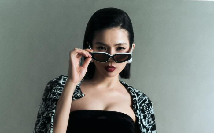 lequyen-0746 Lệ Quyên tự tin khẳng định bản thân chả làm gì sai