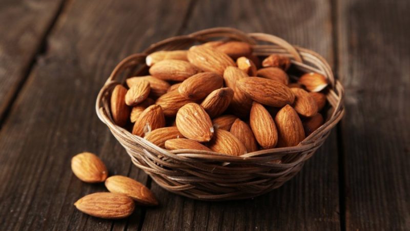 loi-ich-cua-hanh-nhan-2-1522 Hạnh nhân là nguồn bổ sung tuyệt vời các dưỡng chất như magiê, vitamin E và chất xơ – những thành phần không thể thiếu cho hoạt động của cơ thể