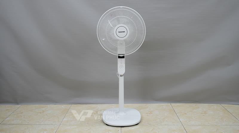 Những ưu điểm của quạt đứng Toshiba f-lsa20(w)vn