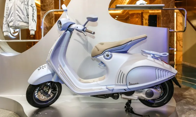 vespa946snake2025vne7720jpg 17 4256 1892 1740744310 jpg