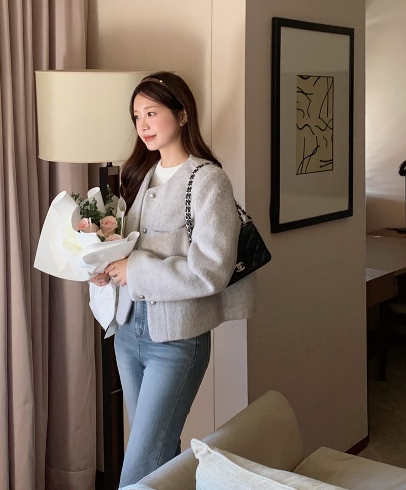 10 layout trang điểm và làm tóc tuyệt xinh cho ngày 8/3 - Ảnh 3. 10 layout trang điểm và làm tóc tuyệt xinh cho ngày 8/3 - Ảnh 3.
